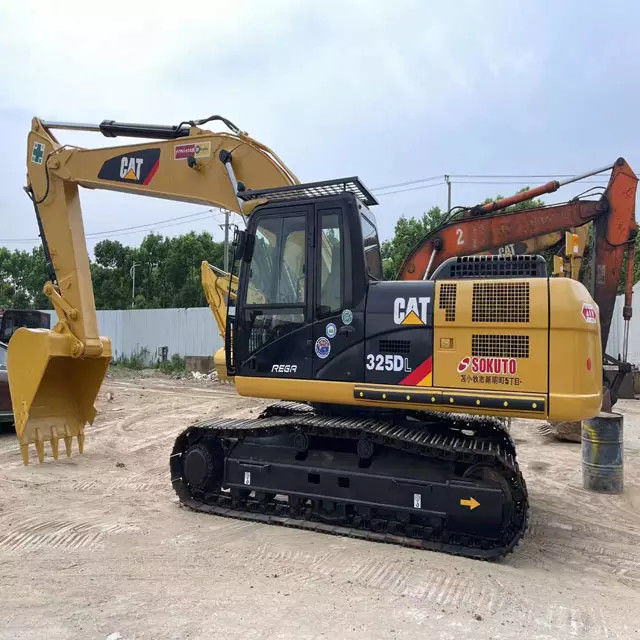 CAT 325DL Digunakan CAT Excavator Mesin Pemindah Tanah CAT 320 320D Excavator