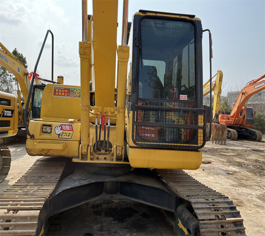 Digunakan 13 Ton Hidrolik Mini Crawler Excavator Komatsu PC130-7 Backhoe Excavator