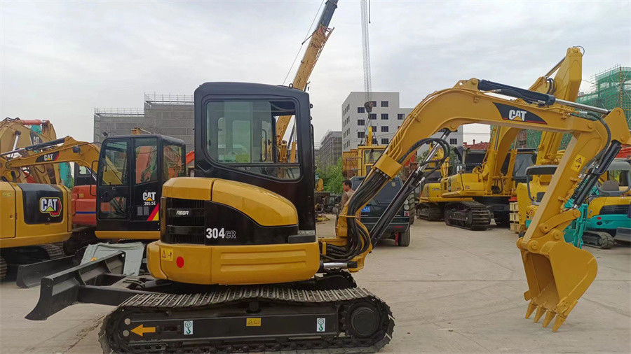 Mini 4 Ton Bekas Caterpillar Excavator Hydraulic Crawler Excavator 304C CR Caterpillar
