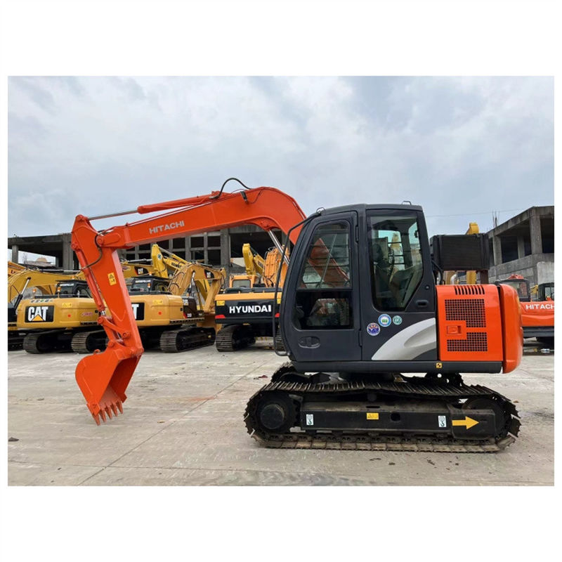 Digunakan Hitachi ZX70 Excavator Zaxis70 Penggali Kecil Earthmoving Warna Merah