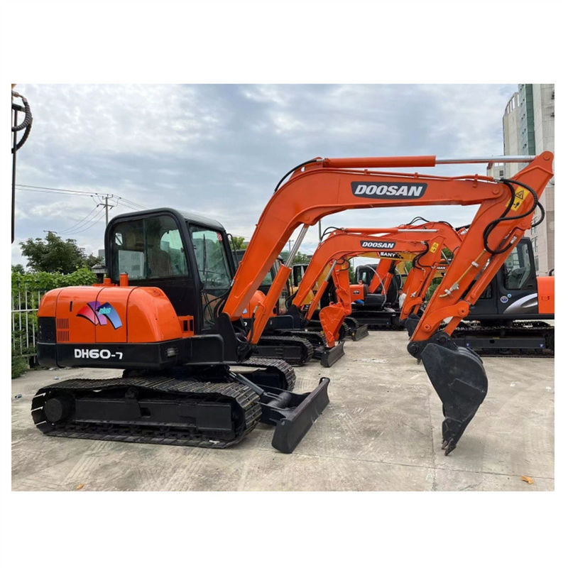 Excavator Doosan kecil DH60 Mini Crawler Digger Korea Merek 6ton