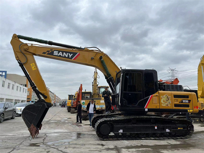 21 Ton Digunakan Hydraulic Excavator SANY 215C Kinerja yang sangat baik Warna cokelat
