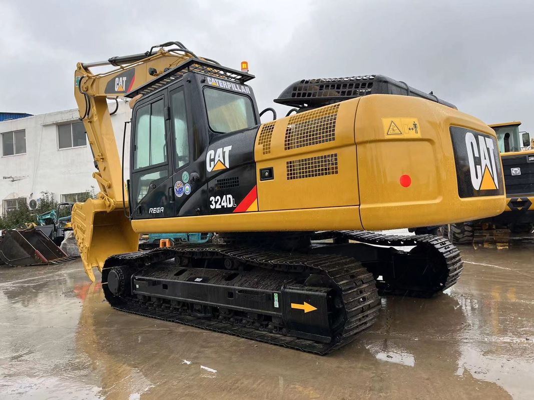 Heavy Duty Digunakan CAT 324DL Crawler Excavator Caterpillar Breaker Hammer Line Mesin yang kuat