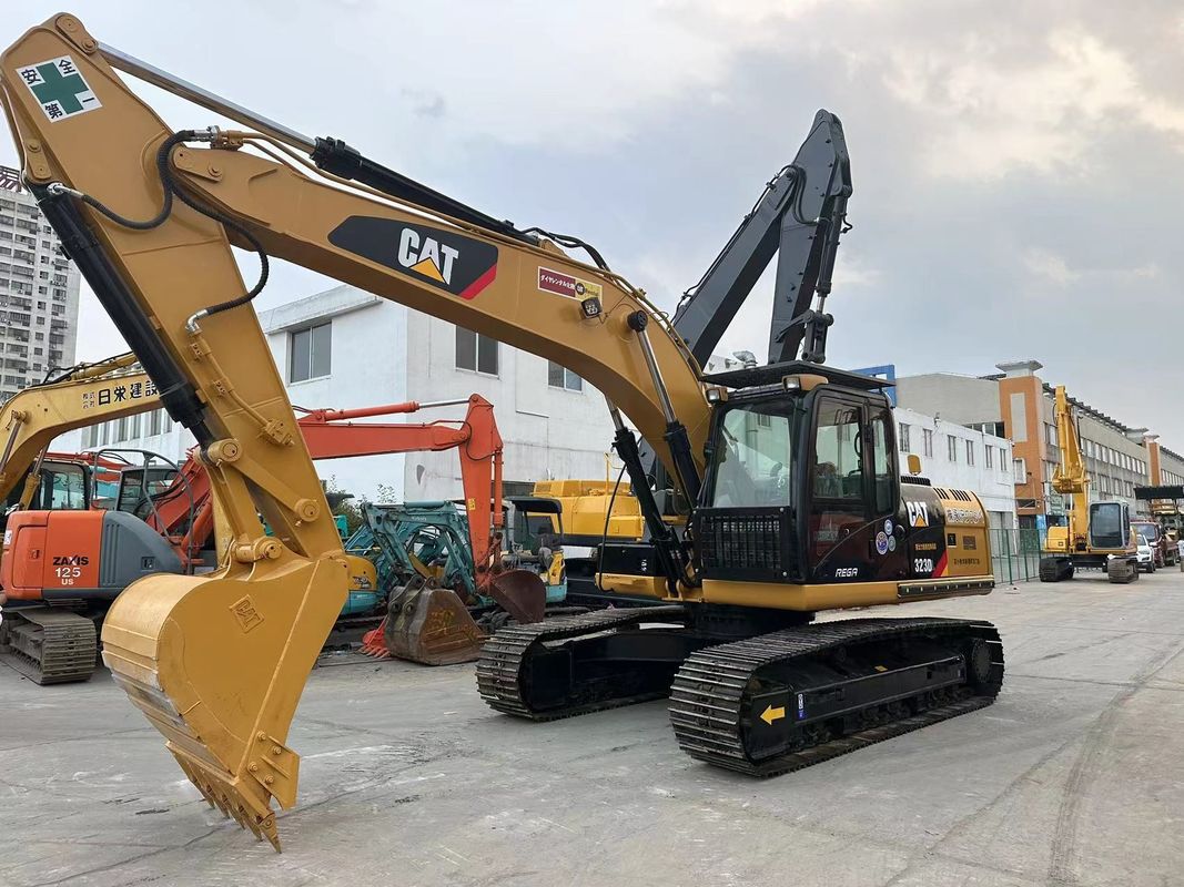 Digunakan Caterpillar 323DL Hydraulic Crawler Excavator Berat 23 Ton Mesin CAT C6.6