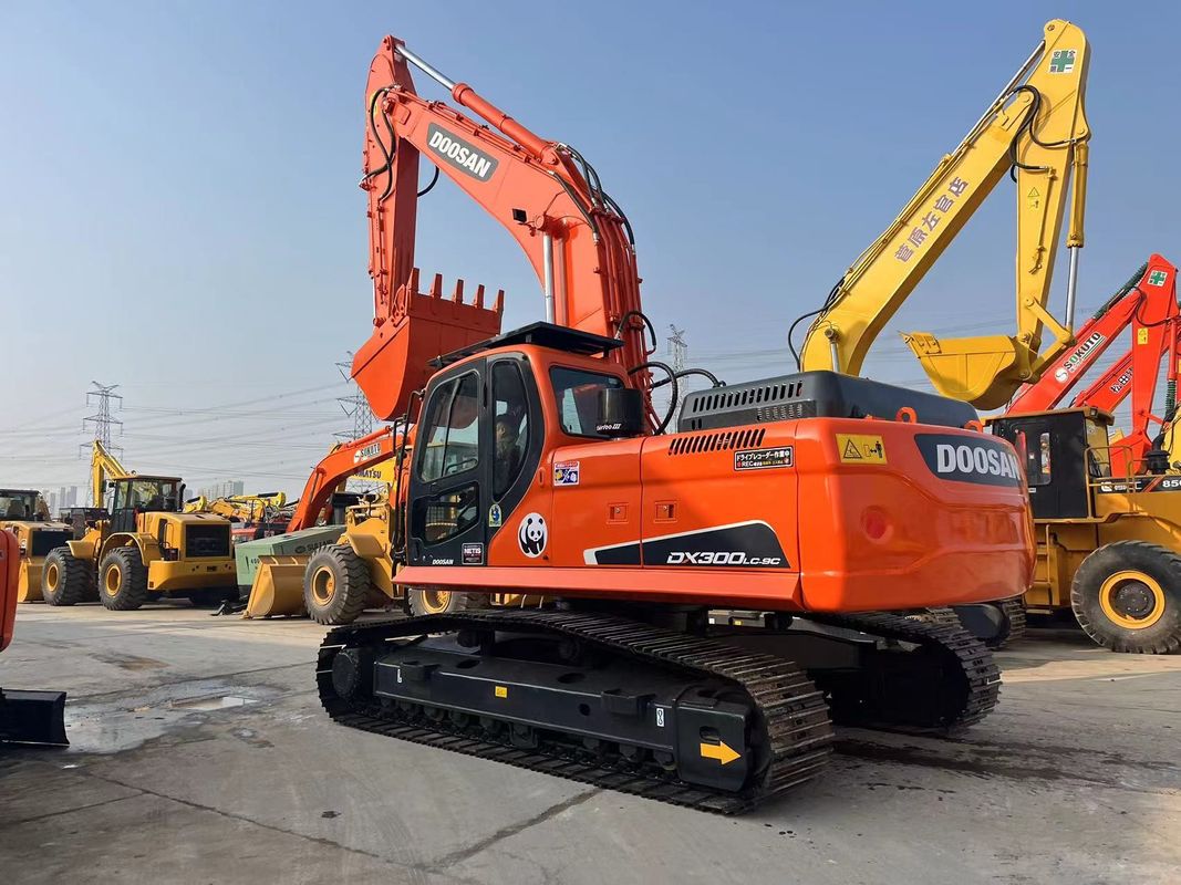 Digunakan Original Doosan Excavator DX300LC-9C 30 Ton Medium Digunakan Excavator Doosan 300 Peralatan Berat