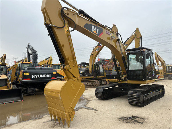 Crawler Moving Type Digunakan Caterpillar Excavator 320D2 untuk Kebutuhan Konstruksi Anda
