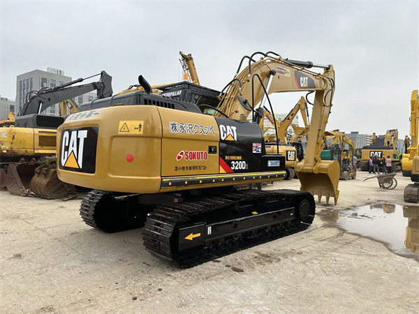 Crawler Moving Type Digunakan Caterpillar Excavator 320D2 untuk Kebutuhan Konstruksi Anda