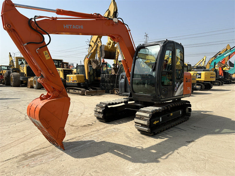 Digunakan Hitachi ZX70 Mini Excavator Dengan Karet Track 7 Ton Mining Excavator