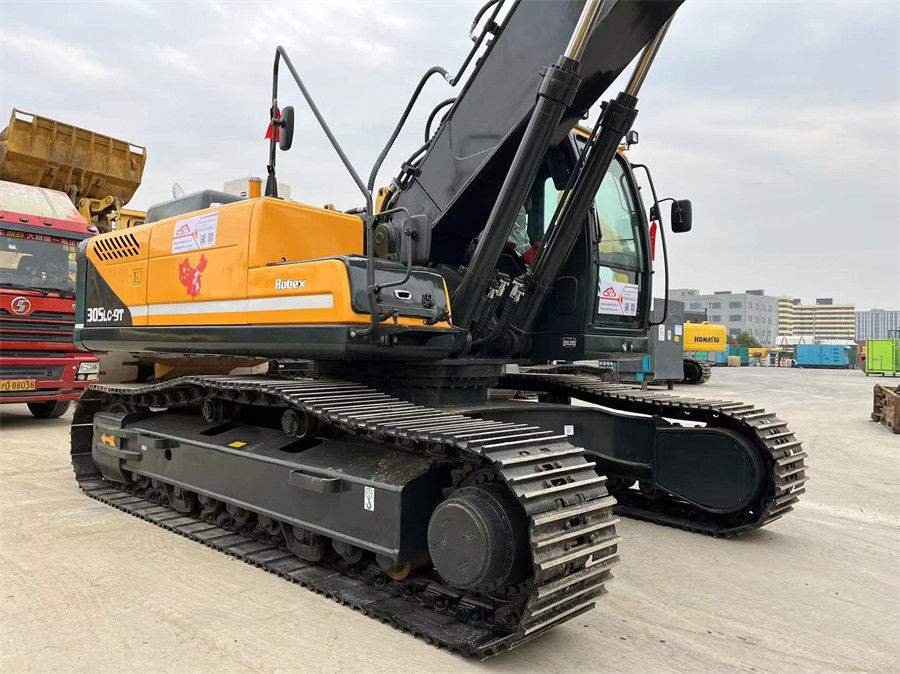 Low Hours 2020 Hyundai 305LC 9T Excavator Dengan Dan 1.38 M3 Referensi Ember Kapasitas