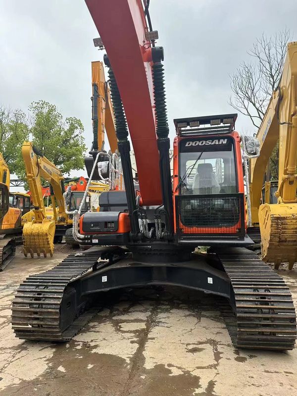 Original Doosan Excavator Digunakan Doosan DX300LC Excavator Ukuran Besar Excavator