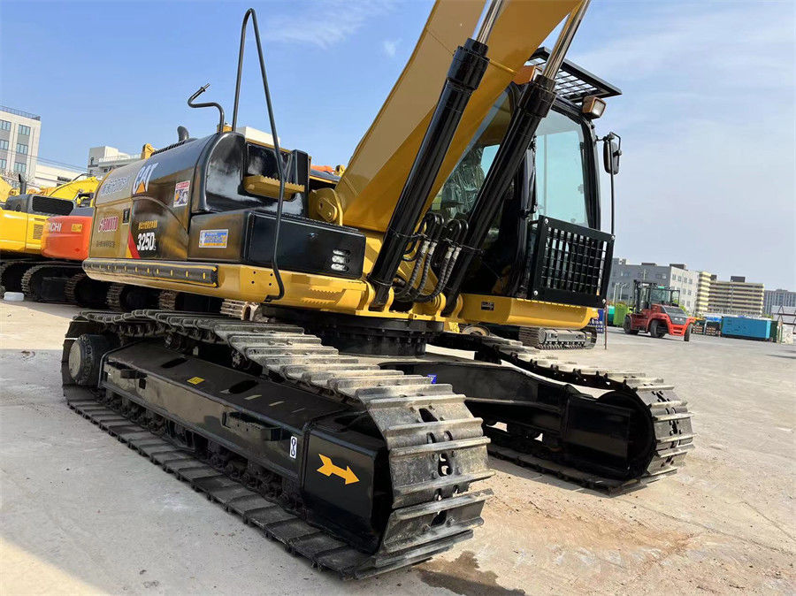 CAT 325DL Hydraulic Excavator Jepang Made dengan Mesin C7 Kapasitas Ember 1,4m3.