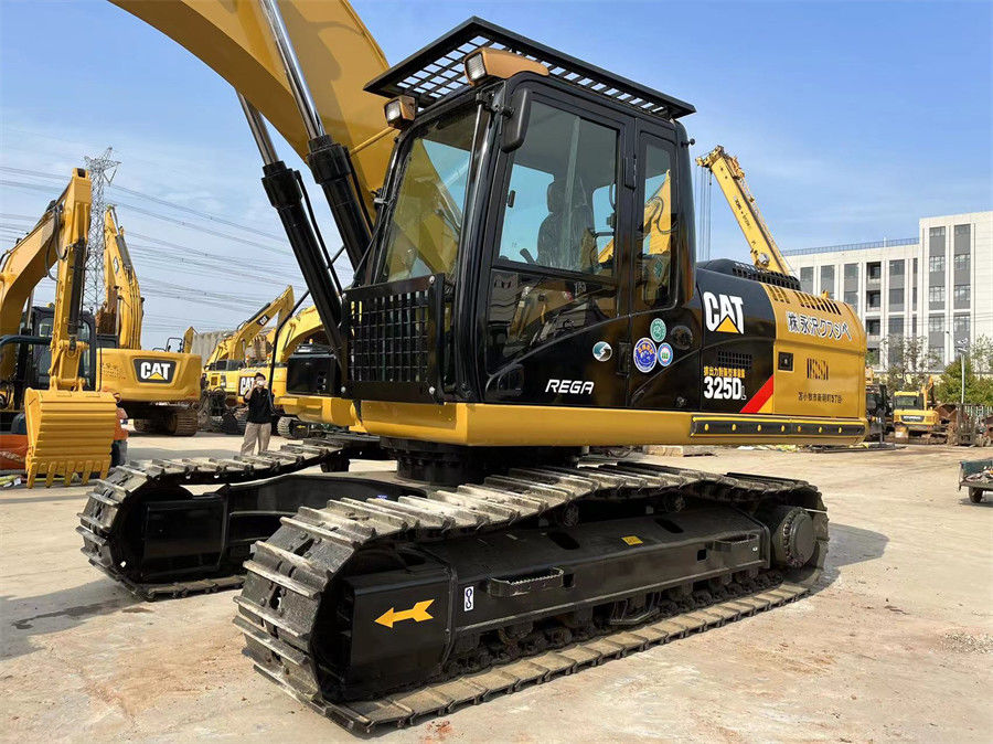 CAT 325DL Hydraulic Excavator Jepang Made dengan Mesin C7 Kapasitas Ember 1,4m3.
