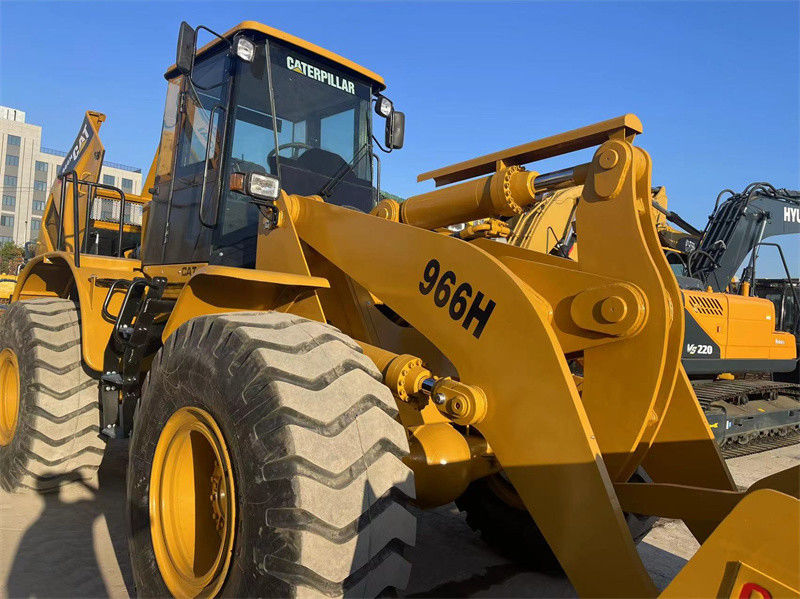 CAT 966H wheel loader bekas Caterpillar CAT 966 front loader dengan mesin diesel yang kuat