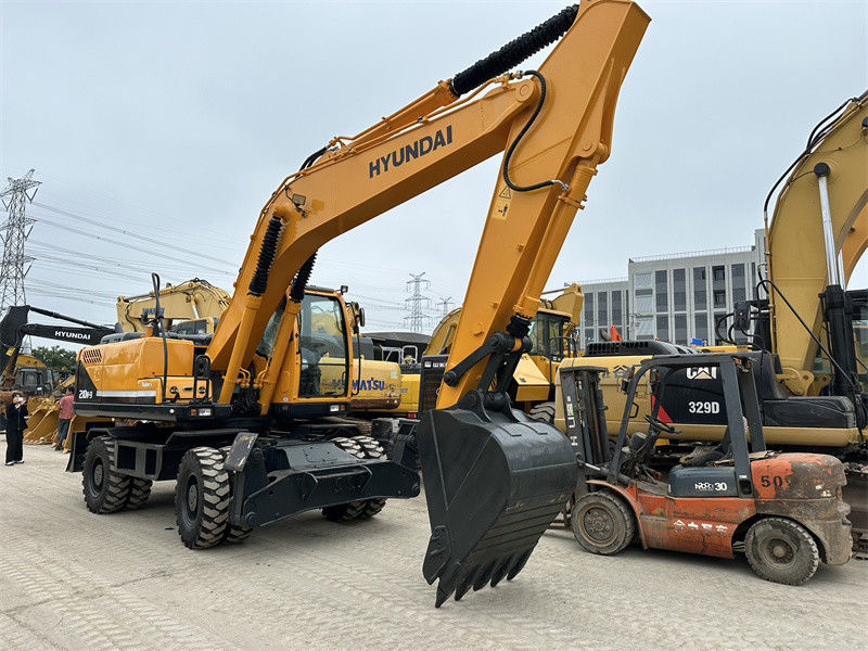 Diperbaiki Digunakan Hyundai R210W-9 Roda Excavator Digunakan Hyundai 21 Ton 210 Roda Excavator