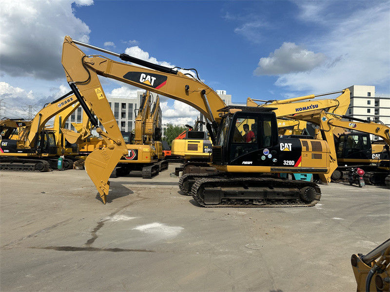 Cat Excavator Cat 320D Excavator yang digunakan dengan kapasitas ember 1 M3
