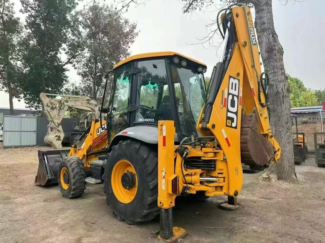 Digunakan JCB 3CX Backhoe Loader dengan split ember extend arm JCB 3CX backhoe excavator