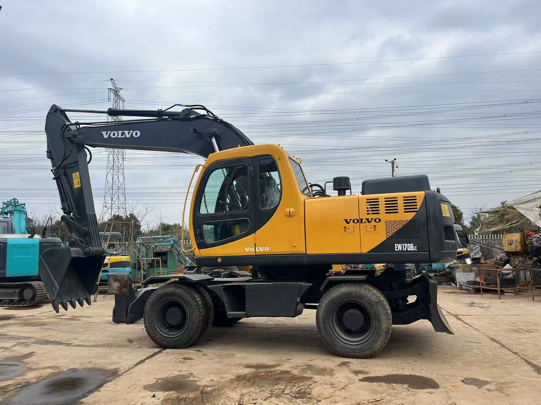 Kinerja tinggi digunakan Volvo EW170 roda excavator 17 ton Volvo roda excavator