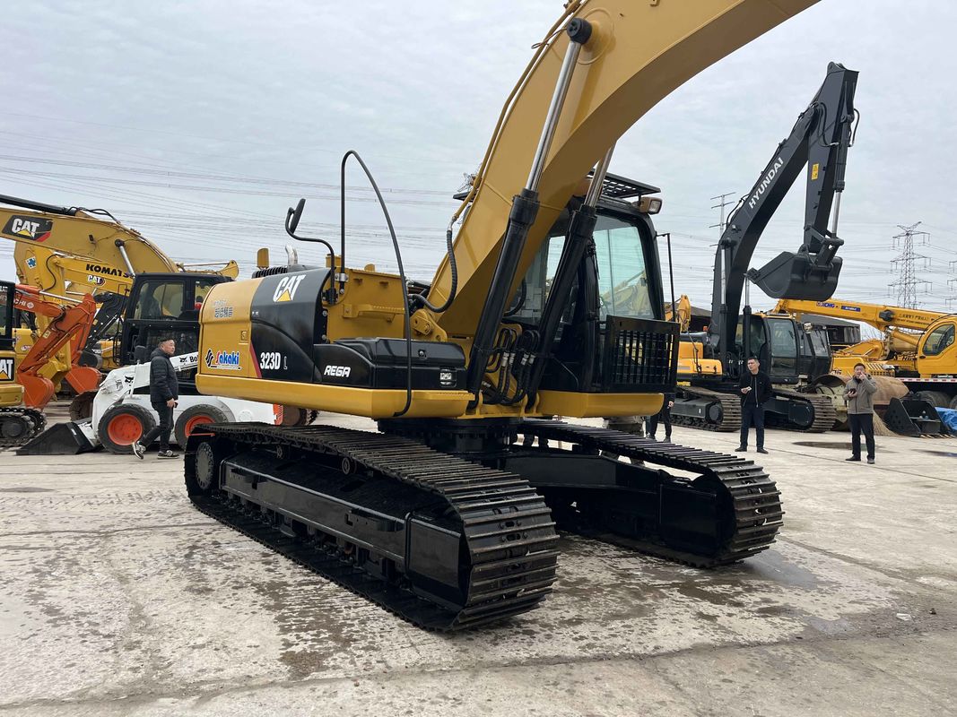 Digunakan CAT 323DL Crawler Excavator Untuk Konstruksi Bergerak Tipe