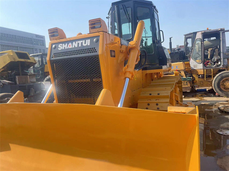 Cina Digunakan SHANTUI SD16 Bulldozer Tangan Kedua Dozer Traktor Siap Bekerja