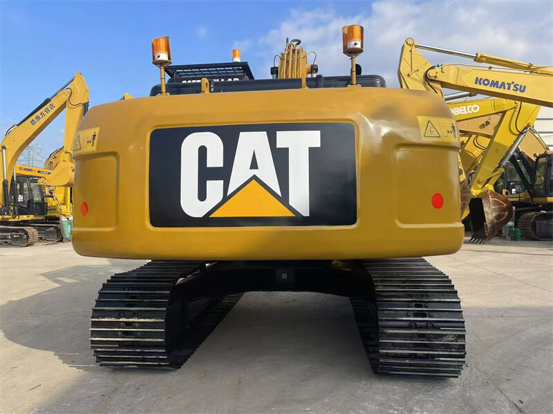 Digunakan Caterpillar 320D Excavator dengan Caterpillar C6.4 Engine dan 1.2m3 Ember Kapasitas untuk Heavy-Duty Konstruksi