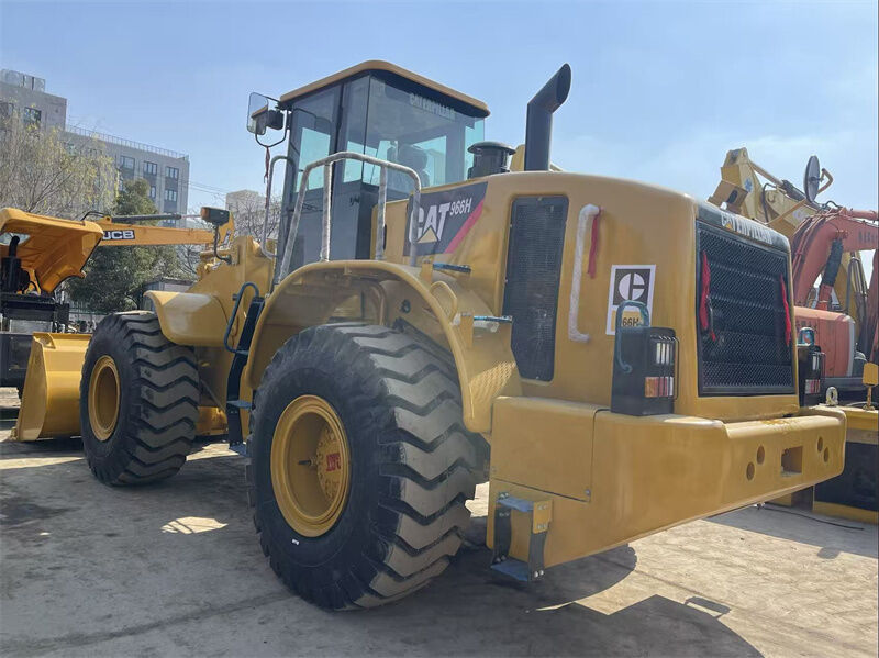 CAT 966H wheel loader bekas dengan mesin Weichai 23698kgs berat operasi dan 4,0m3 kapasitas ember