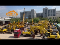 1000 unit excavator Shanghai Yard